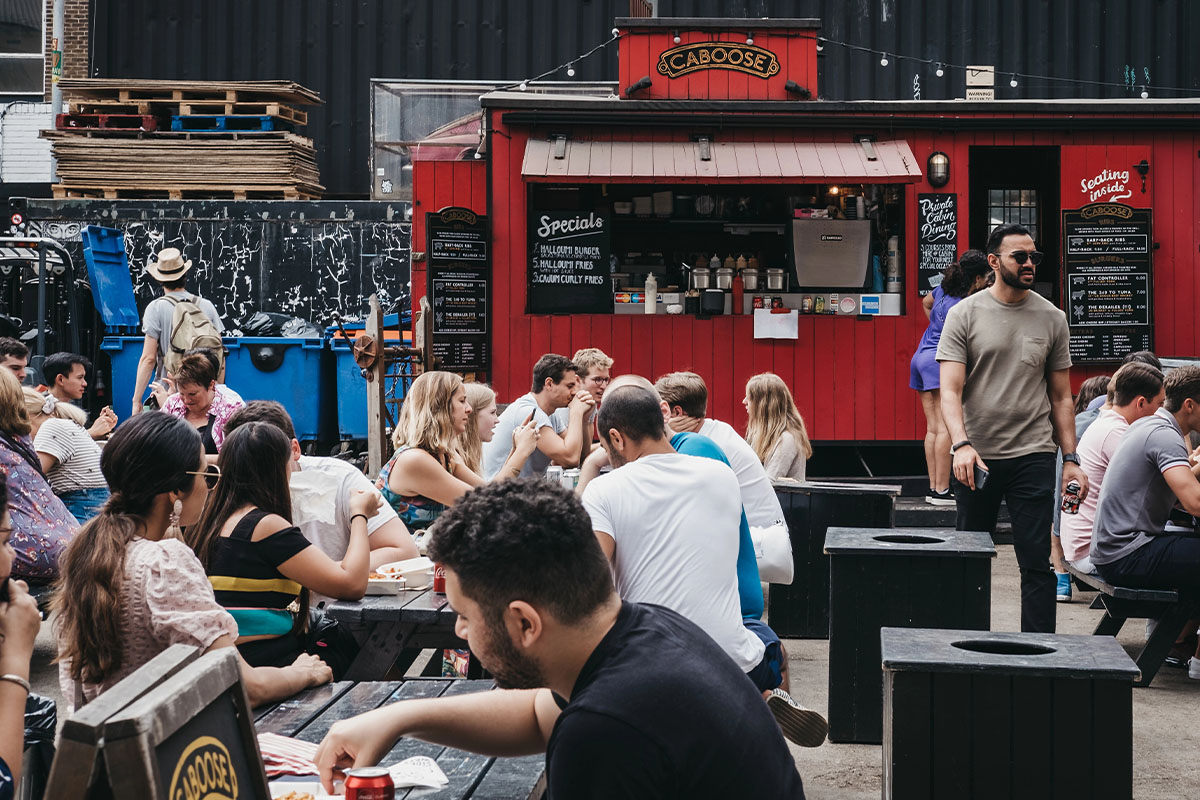 Ely's Yard Brick Lane Market in Londen