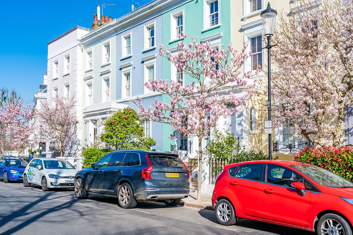 Bloesem in de wijk Notting Hill in Londen