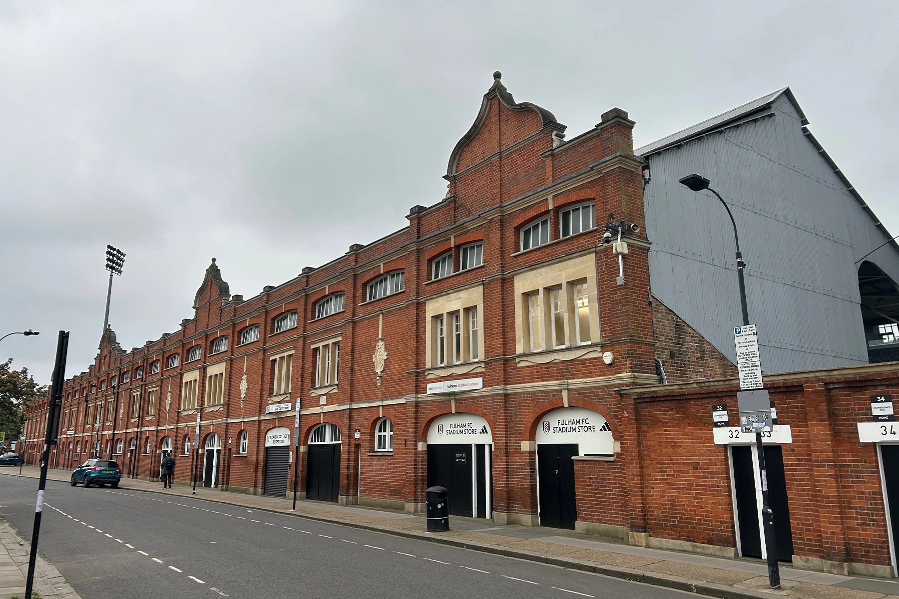 Het Craven Cottage stadion in Londen bezoeken