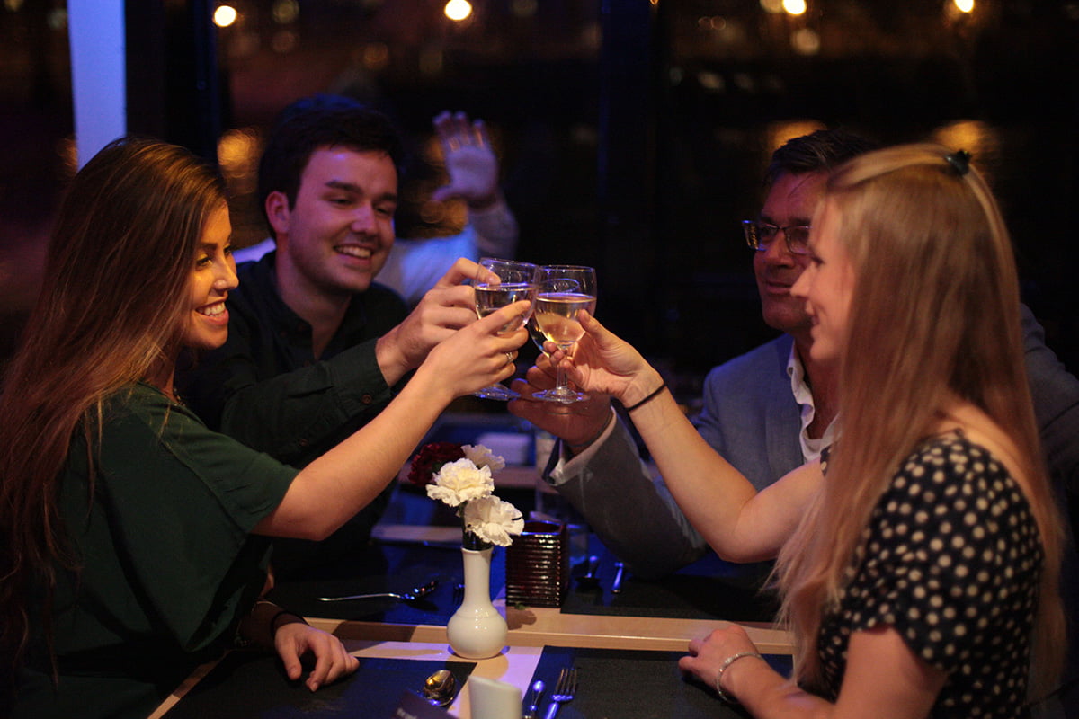 Diner cruise over de Theems in Londen