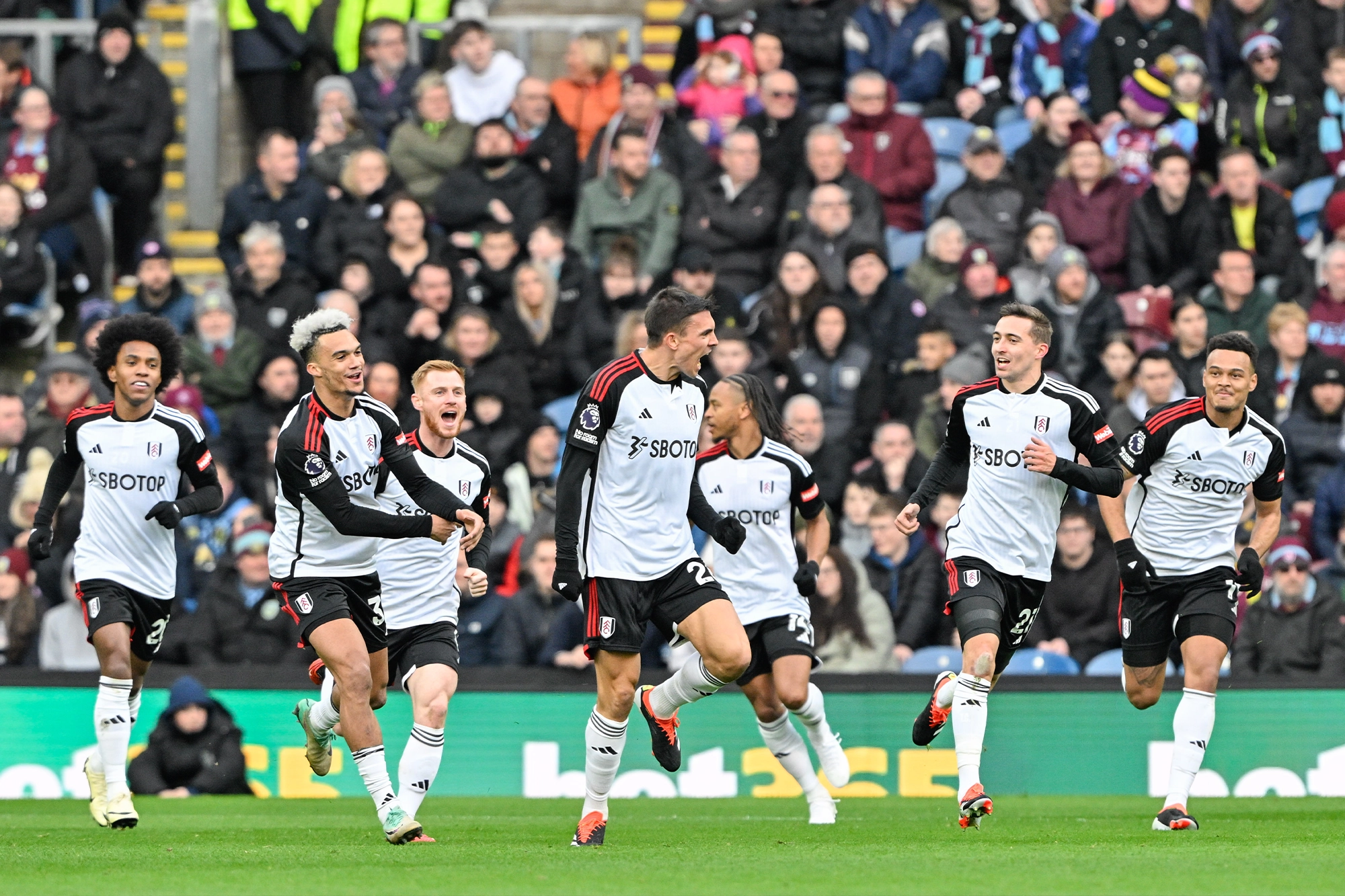 De voetbalploeg Fulham FC in Londen