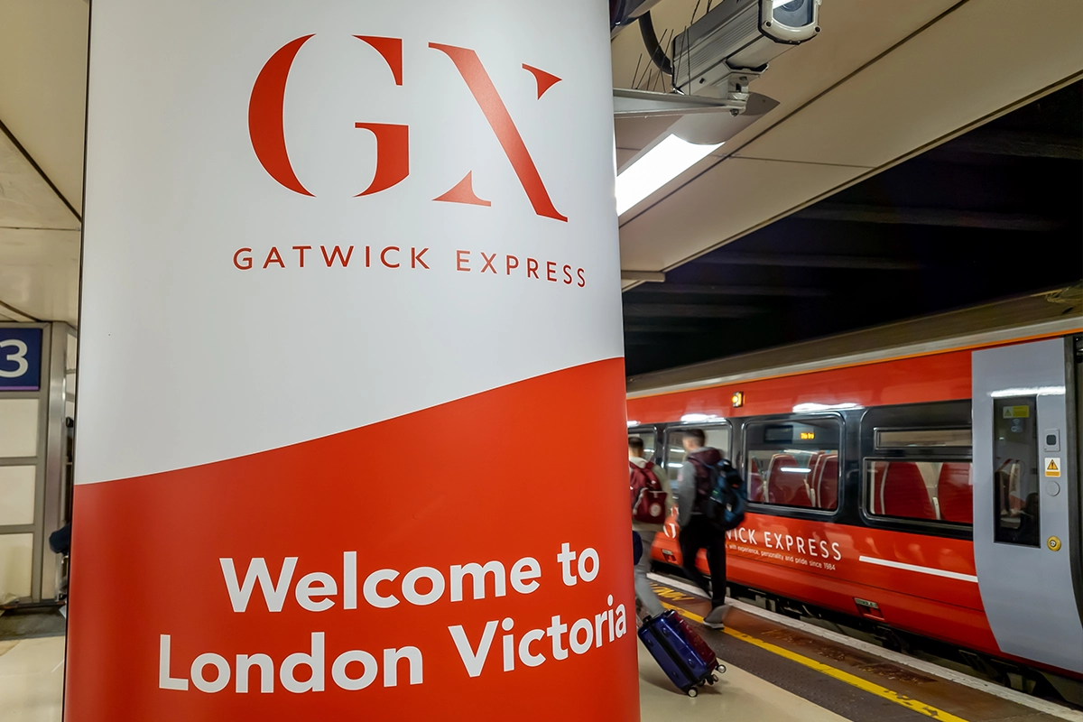 De Gatwick Express trein op London Victoria trein station
