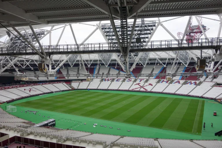 Het London stadium van voetbalclub West Ham United in Londen