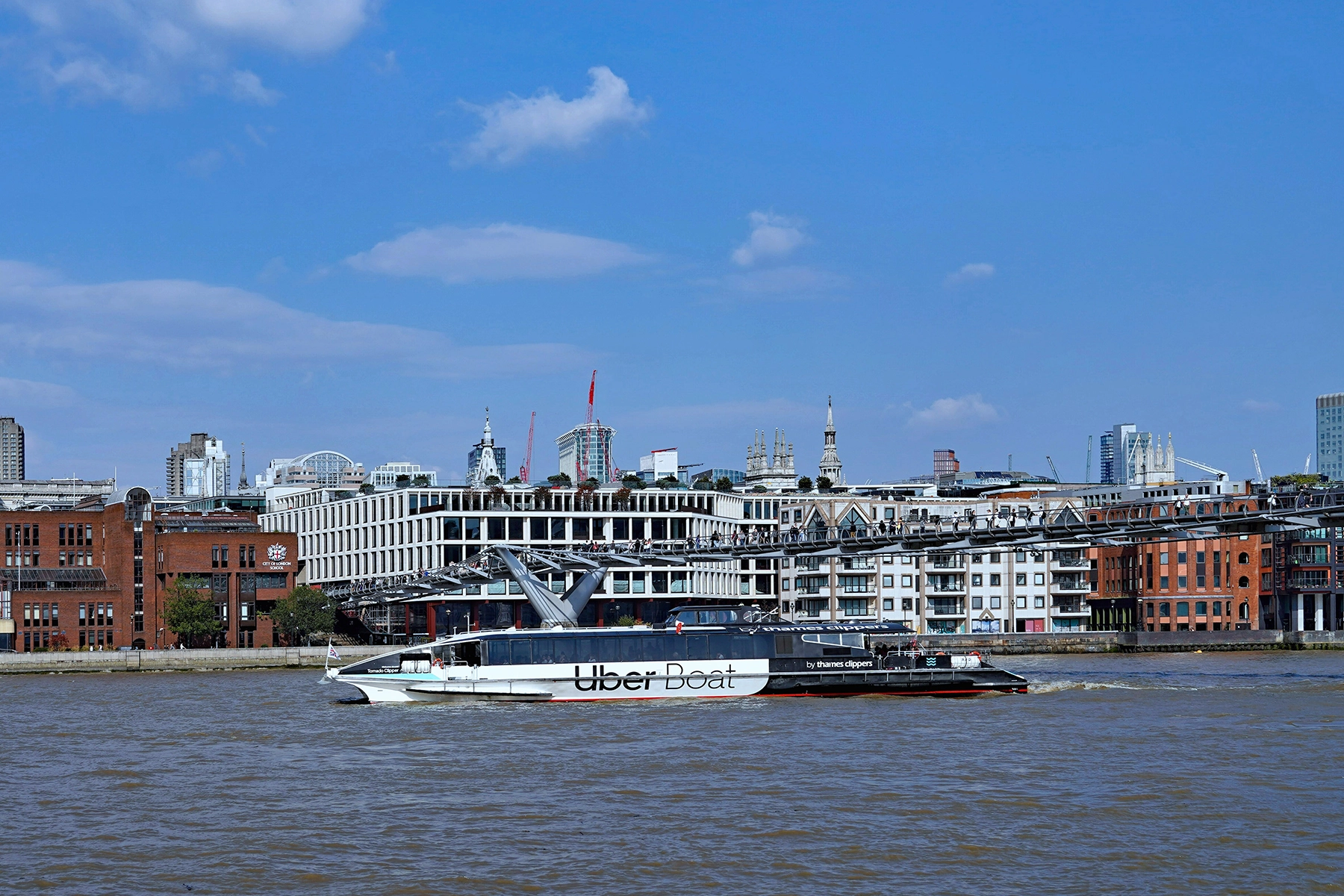 De uber boot in Londen